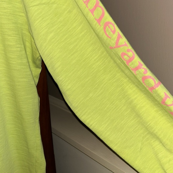 Long sleeve and in perfect condition  only used once - Picture 3 of 6